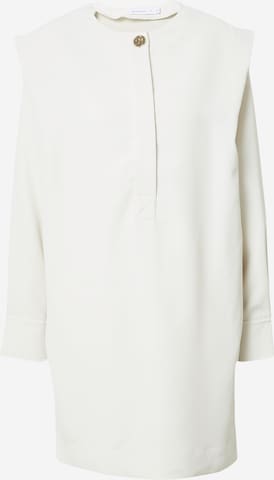 Robe Warehouse en blanc : devant