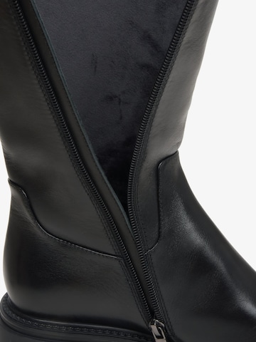 Boots '2301-3' di Estro in nero