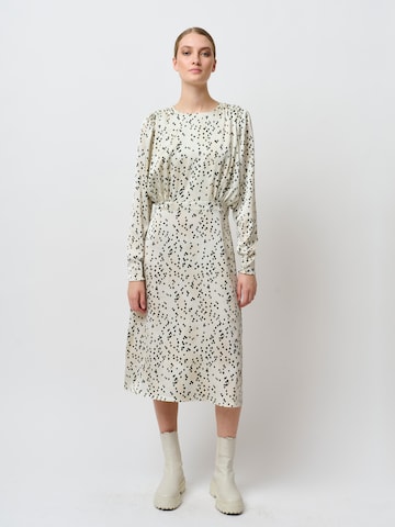 Robe 'Acacia Adee' BRUUNS BAZAAR en blanc