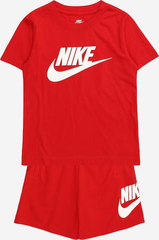 Nike Sportswear Set 'CLUB' in Rood: voorkant