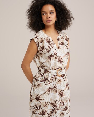 Rochie de la WE Fashion pe bej
