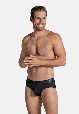 LEO by LEONISA Slip in Schwarz: Vorderseite