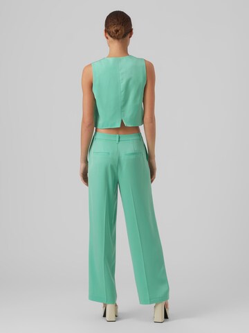 VERO MODA Loose fit Trousers with creases 'AYOEMINTE' in Green