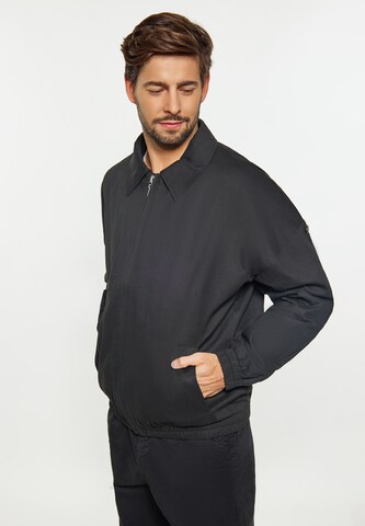 DreiMaster Vintage Between-Season Jacket in Black: front