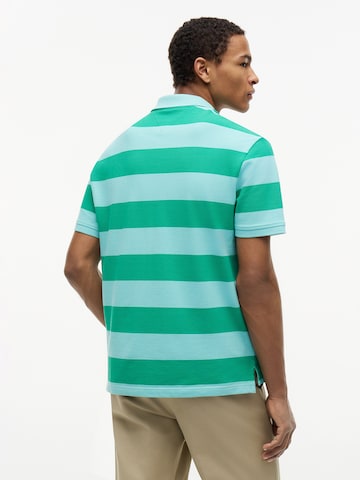 TOMMY HILFIGER T-shirt i blå