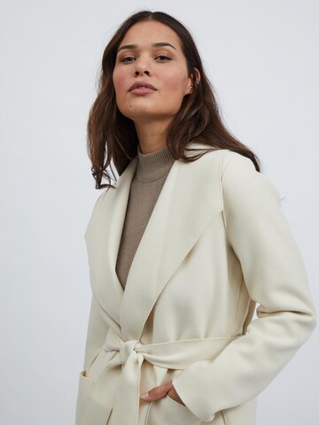 VILA Between-seasons coat 'Juice' in Beige