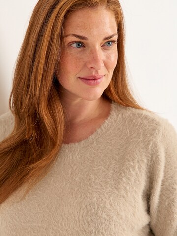 Pull-over Cellbes of Sweden en beige