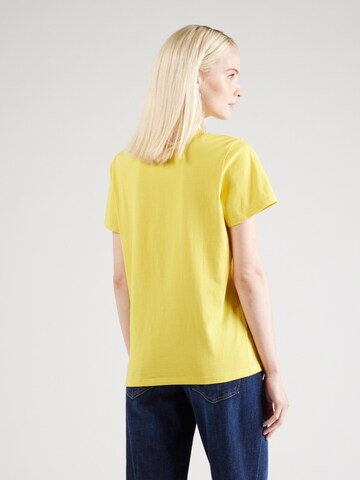 WRANGLER - Camiseta 'REGULAR TEE' en amarillo