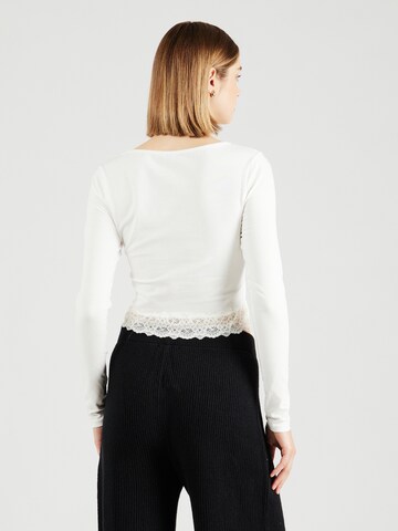 ABOUT YOU - Camiseta 'Sofia' en negro