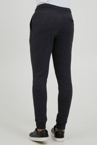 INDICODE JEANS Tapered Broek 'Arkadius' in Zwart