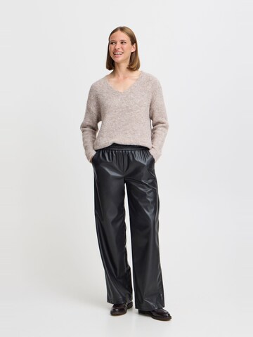 b.young - Loosefit Pantalón en negro
