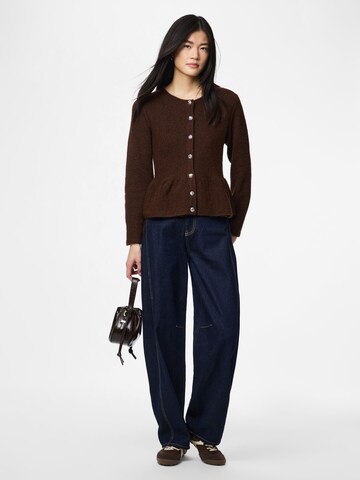 PIECES Gebreid vest 'PCPinge' in Bruin