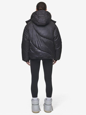 Veste d’hiver 'Hailey' Pegador en noir