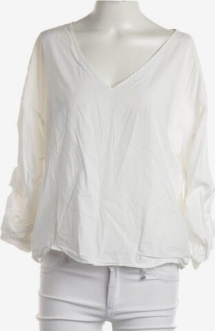 Mrs & Hugs Blouse & Tunic in M in White: front