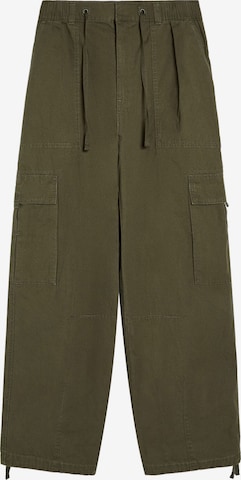 Loosefit Pantaloni cargo 'Bas' di Bershka in verde: frontale