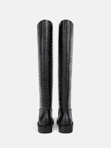 L37 HANDMADE SHOES - Botas 'MR JONES MAXI' em preto