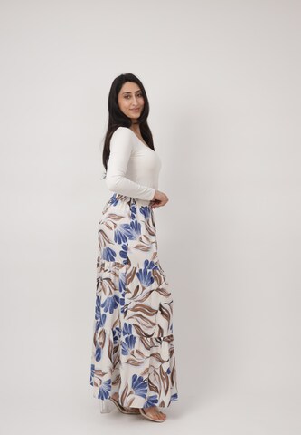 Elara Rok in Blauw