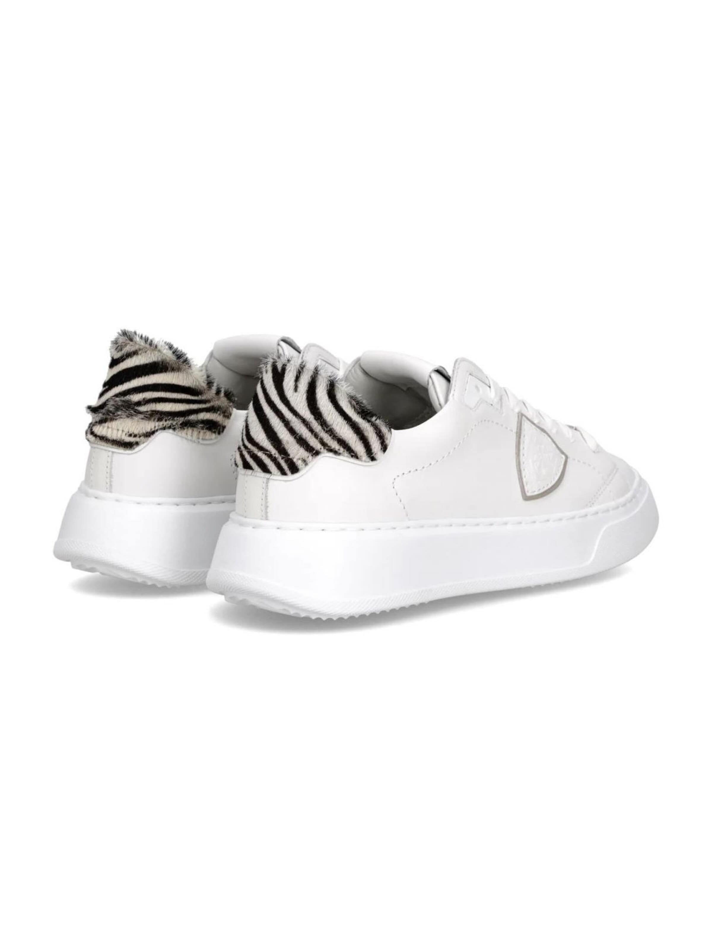 Scarpa stringata di Philippe Model in bianco