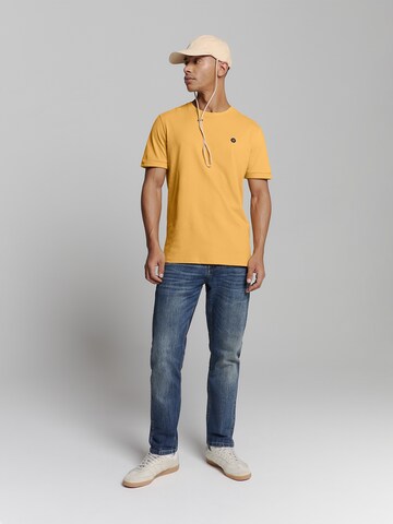 No Excess Shirt in Geel