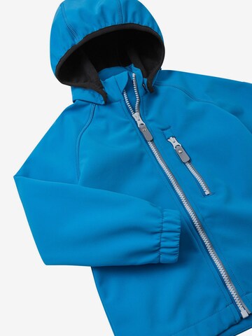 Reima Performance Jacket 'Vantti' in Blue