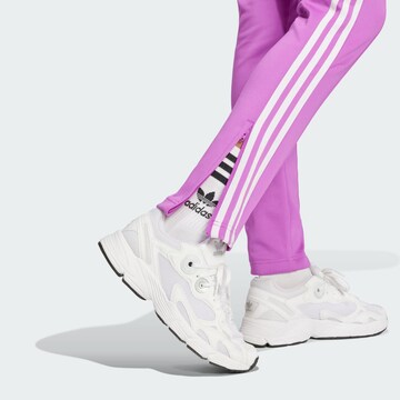 ADIDAS ORIGINALS Slimfit Broek in Lila