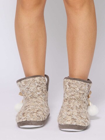 Loungeable Slippers in Grey