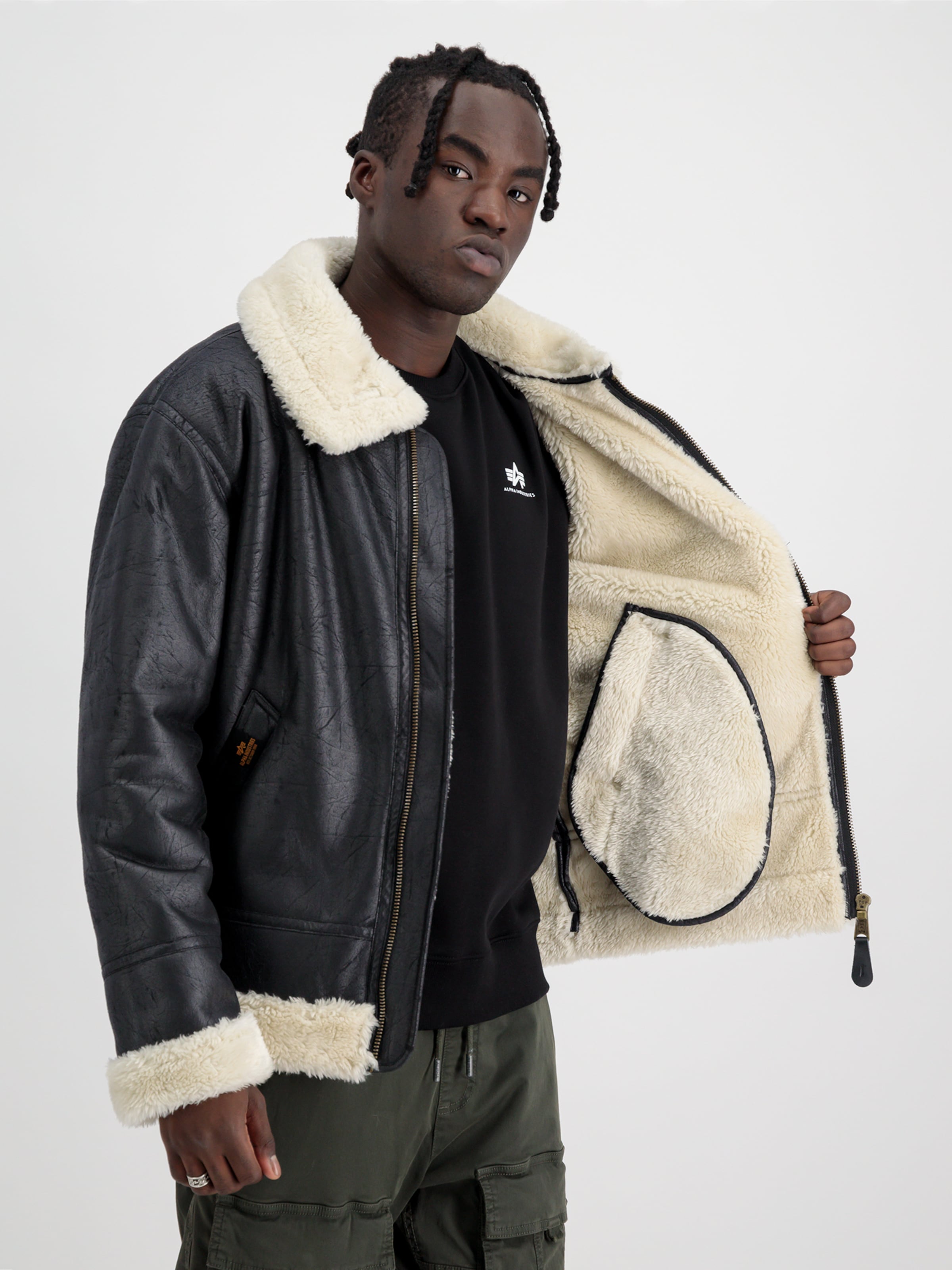 ALPHA INDUSTRIES Geacă de iarnă 'B3 FL' pe Negru | ABOUT YOU