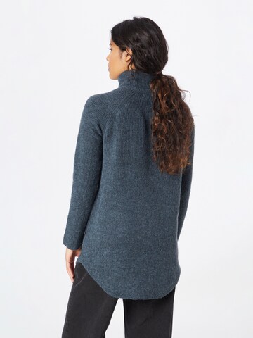 PIECES Neulepaita 'Ellen' värissä sininen