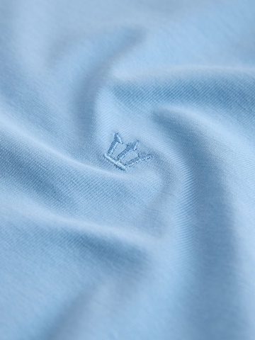 Next Тениска в синьо