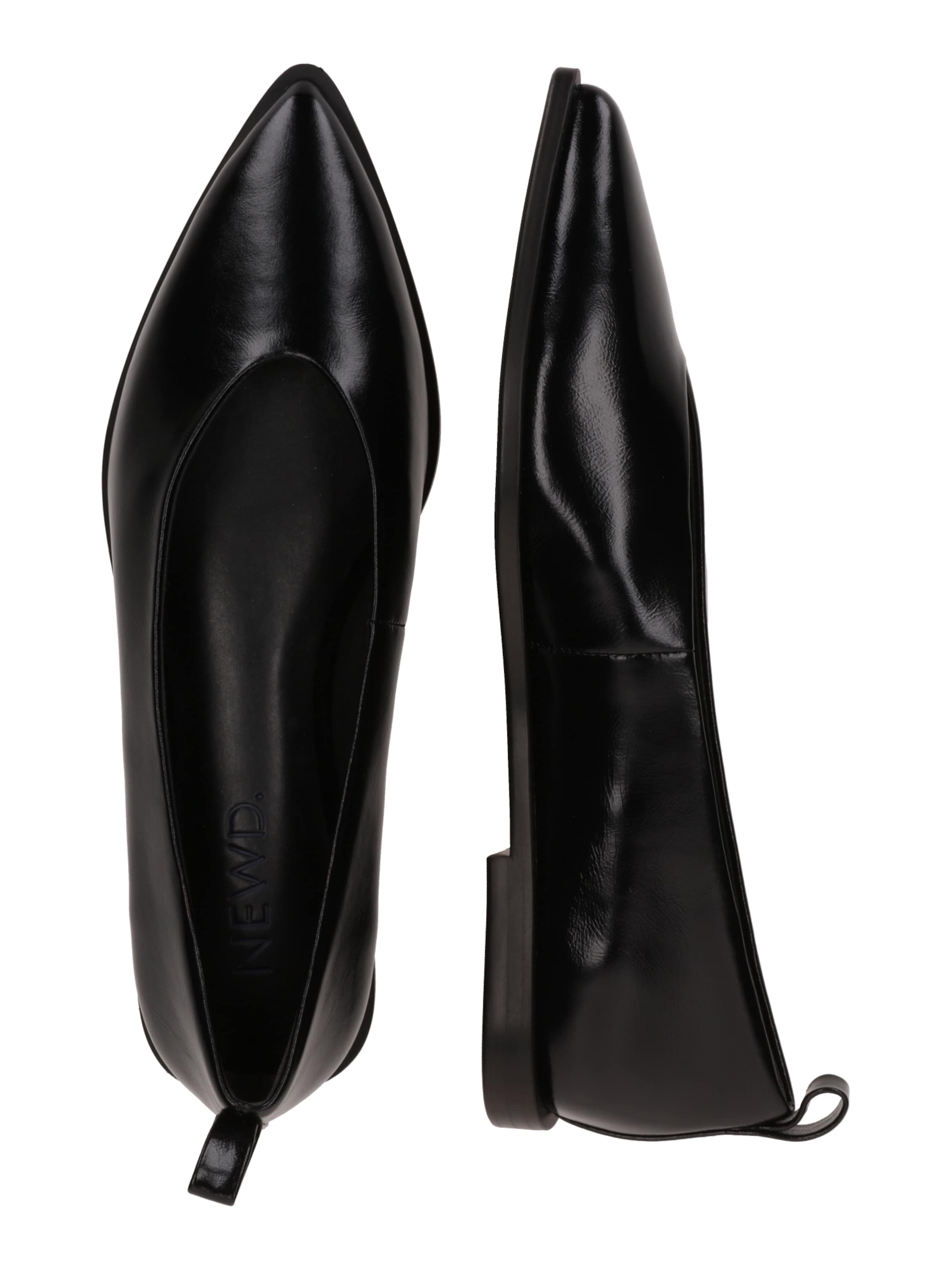 NEWD Ballerina i svart