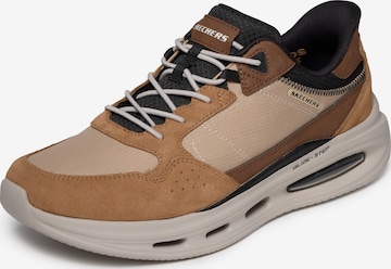 SKECHERS Slip On in Braun: Vorderseite
