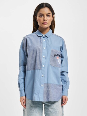 CONVERSE Blouse in Blauw