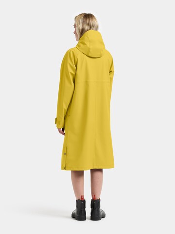 Didriksons Raincoat 'Melinda' in Yellow