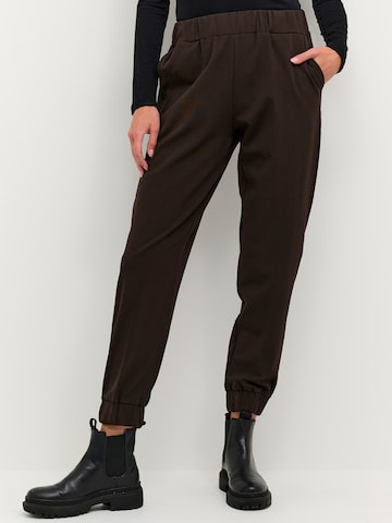 Kaffe Конический (Tapered) Штаны 'KA Amona' в Коричневый: спереди