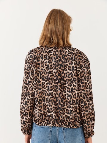 Bianco Lucci Tussenjas in Bruin