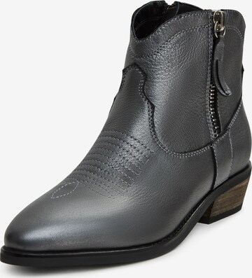 CESARE GASPARI Cowboy Boots in Grey