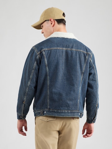 LEVI'S ® Átmeneti dzseki 'Relaxed Fit Sherpa Trucker Jacket' - kék