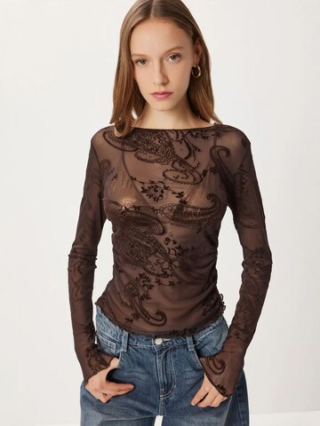 Happiness İstanbul Blouse in Brown: front