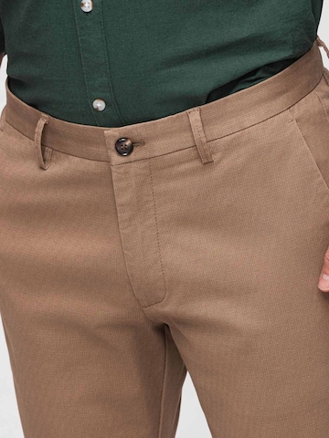 Ombre Regular Sports trousers in Beige