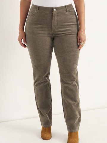 Cellbes of Sweden Regular Trousers in Green