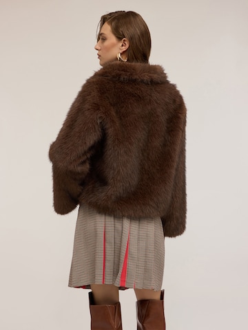 MOTIVI Wintermantel in Bruin