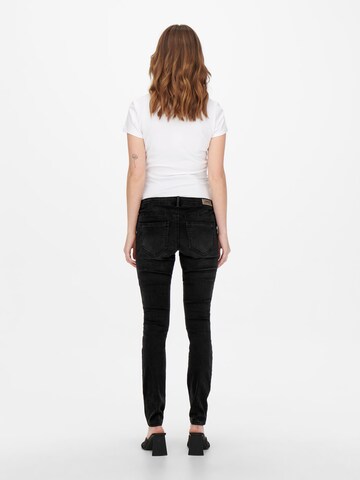 Regular Jeans de la Only Maternity pe negru