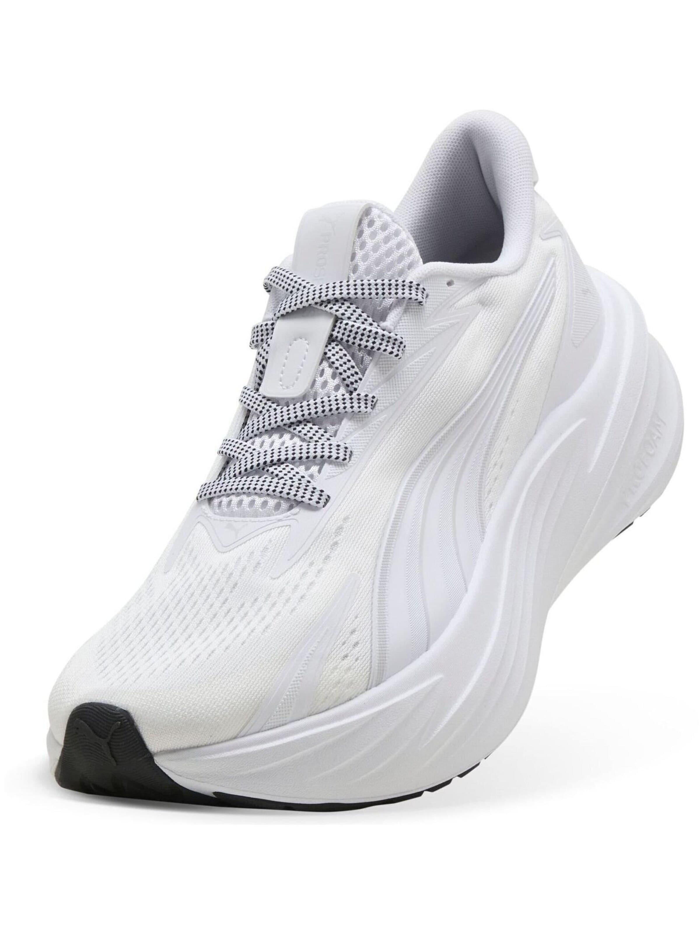 PUMA Running Shoes 'Maxima Pro' in White: front