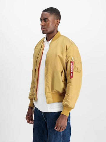 ALPHA INDUSTRIES Vinterjakke 'MA-1 Heritage' i guld