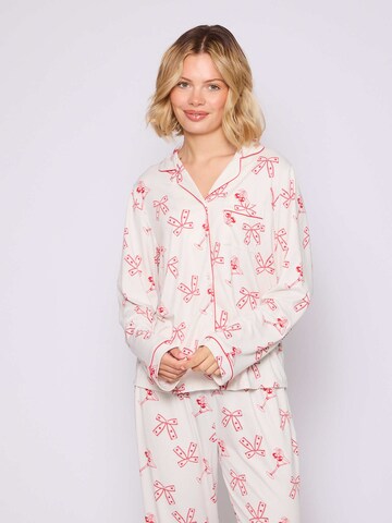 Loungeable Pyjama 'Cherry Martini' in Beige