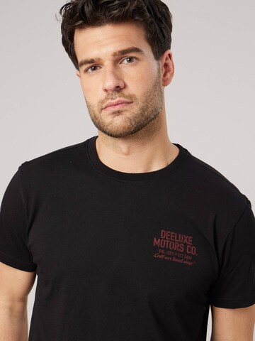Deeluxe Shirt‌‌‌‌‌‌‌‌‌‌ in Schwarz