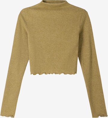 Pulover de la Bershka pe verde: față