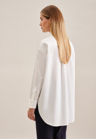 SEIDENSTICKER - Blusa 'Schwarze Rose' en blanco