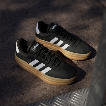 ADIDAS SPORTSWEAR Nízke tenisky 'Vl Court Bold' - Čierna