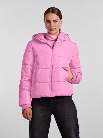 PIECES - Casaco de inverno 'Jamilla' em roxo: frente